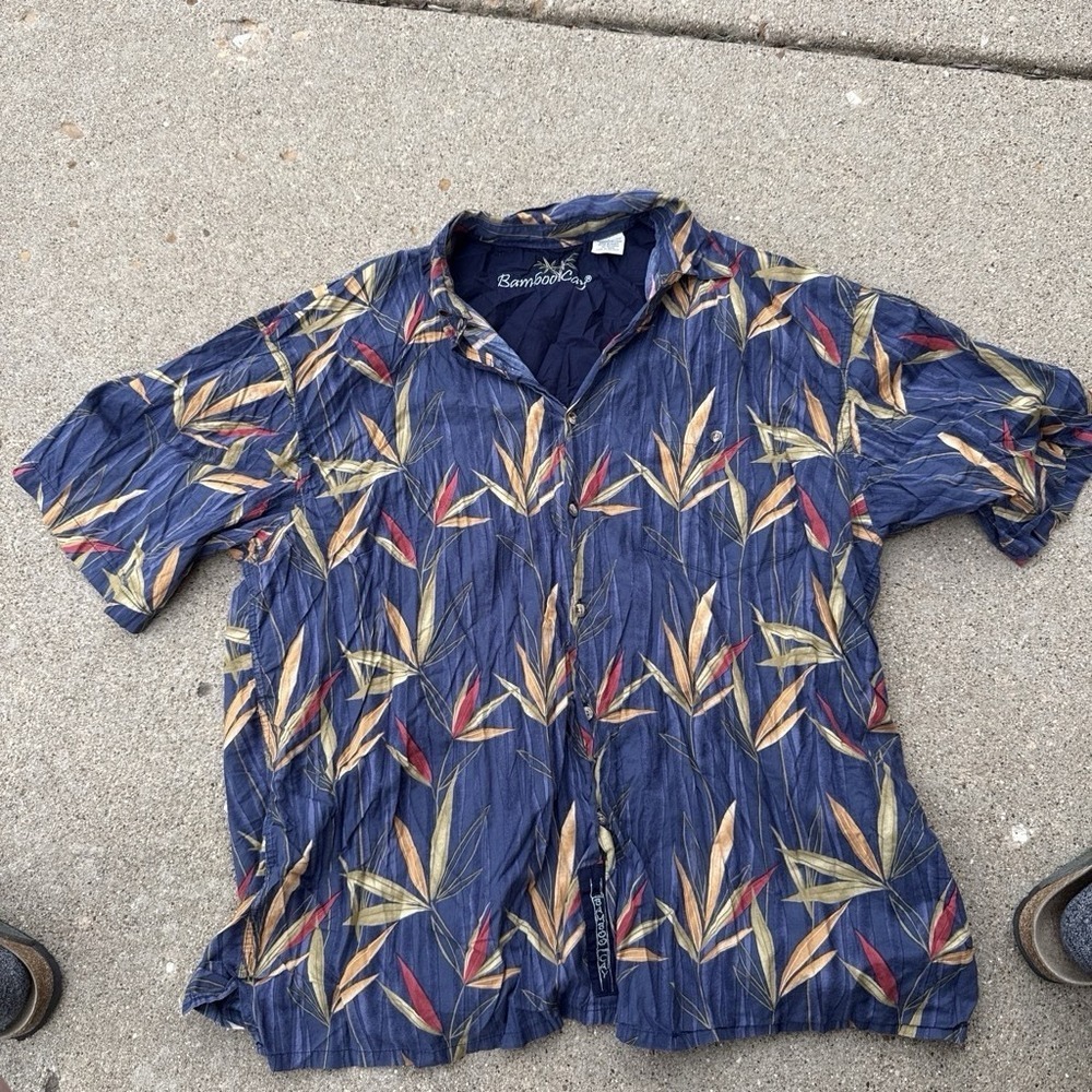 Vintage Bamboo Cay Men's XL Relaxed Lightweight Cotton Hawaiian Button-Up Shirt